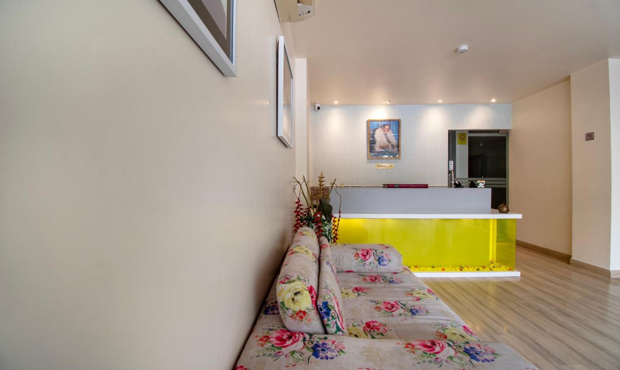 Treebo Cabana New Delhi Extérieur photo