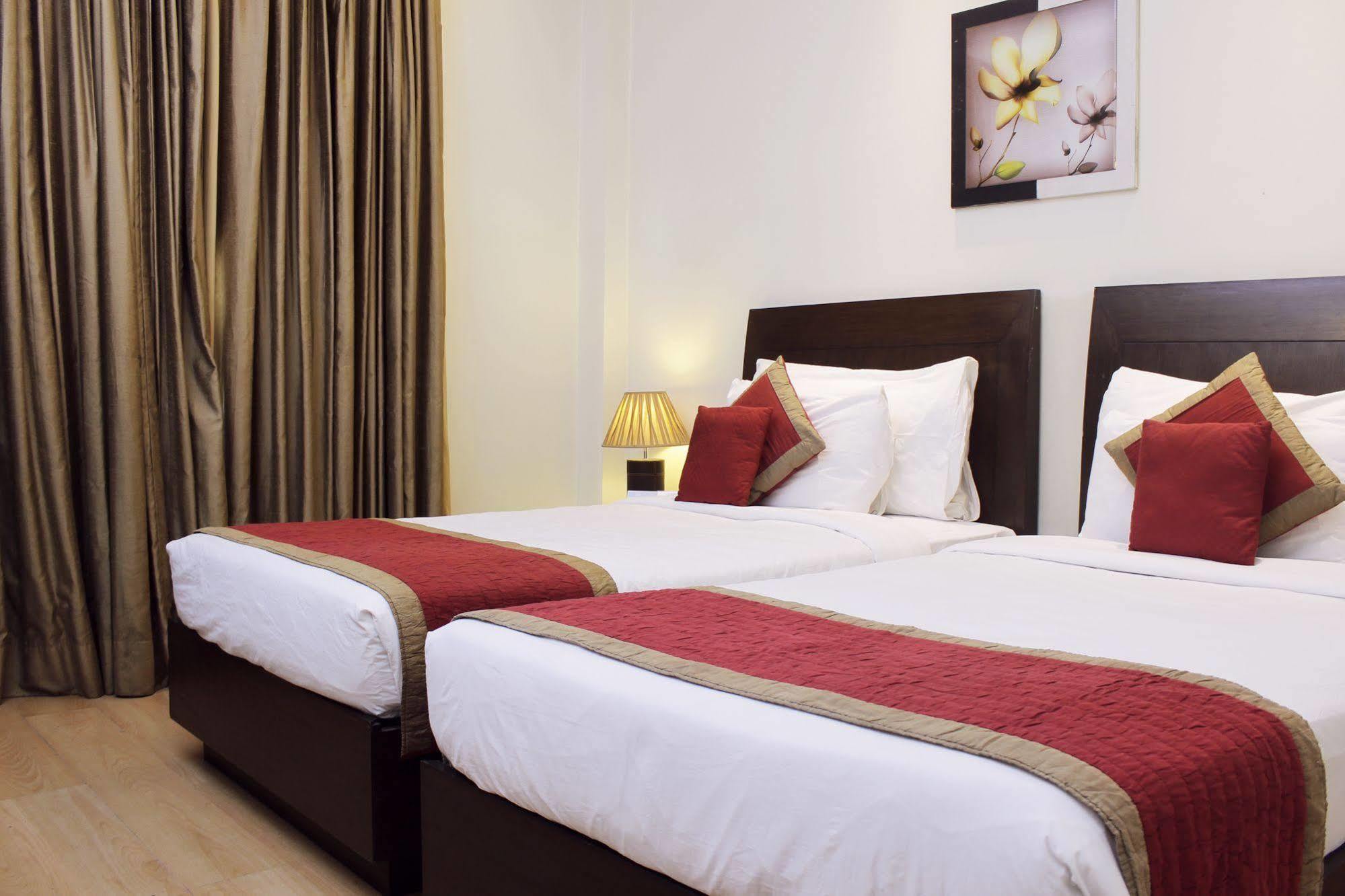 Treebo Cabana New Delhi Extérieur photo
